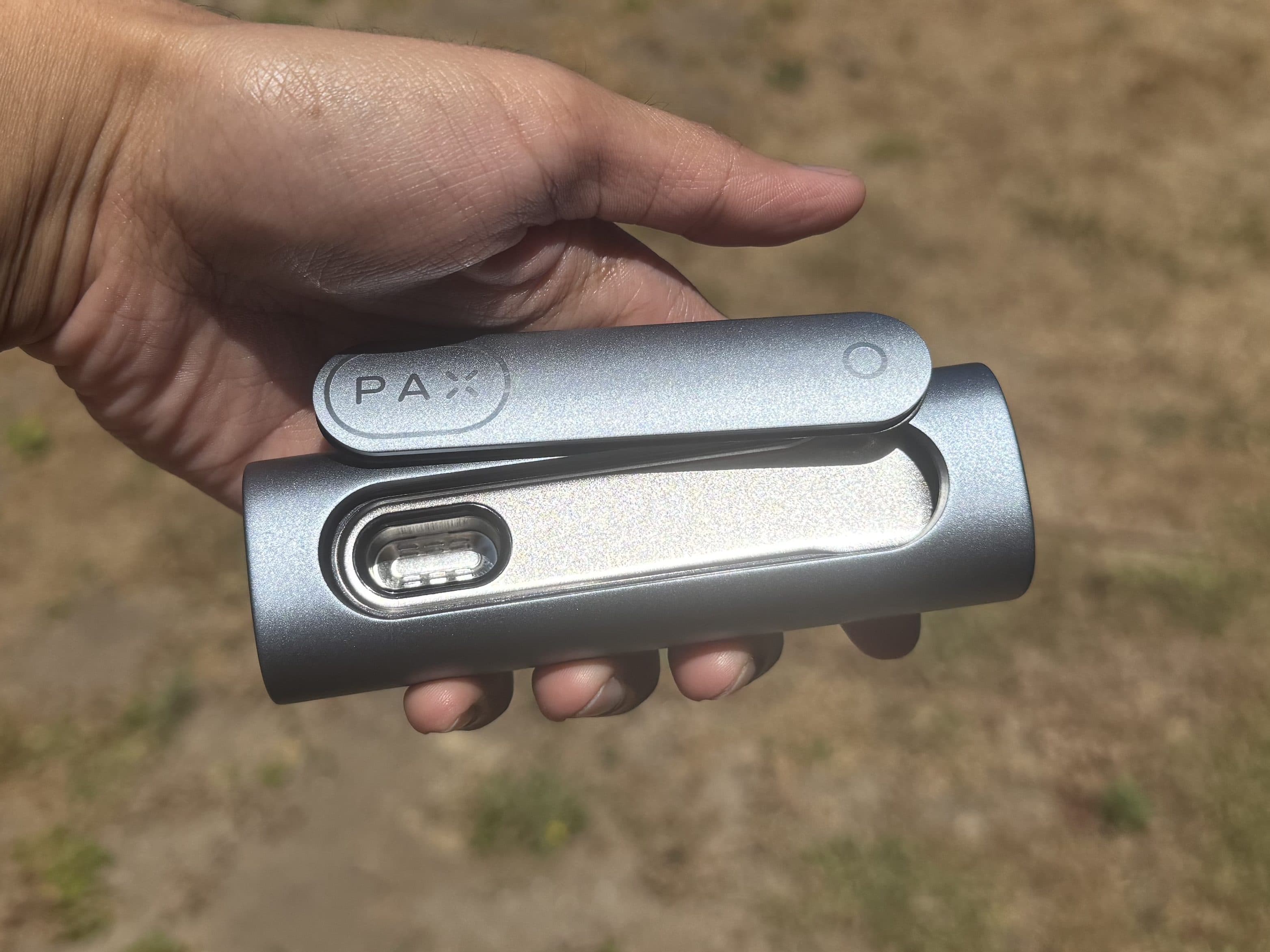 PAX FLOW Is the First Dry Herb Vape That Didn’t Give Me a Headache